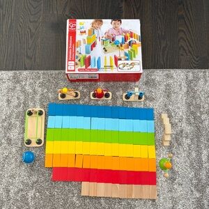 Hape Dynamo Dominoes Set